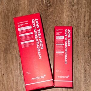 Medicube Red Hypochlorous Acid Body Peel Shot Skincare Set
